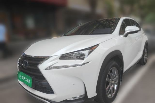 Lexus NX 2015 300h All-Wheel-Drive Fēngzhì Edition usado
