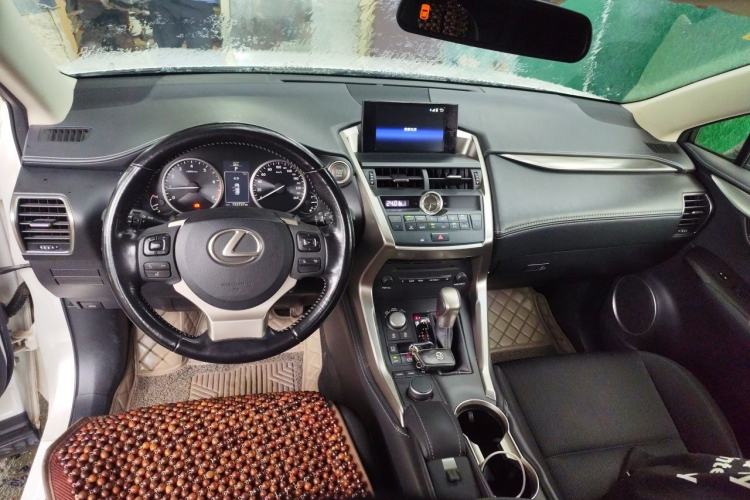 Used Lexus NX 2015 200 Front-Wheel Drive X-Trail SE Edition Center Console