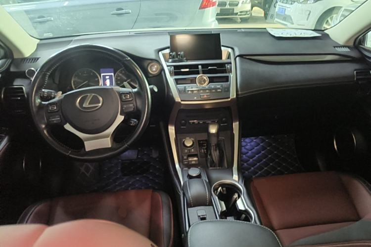 Used Lexus NX 2015 200T All-Wheel-Drive Fēngshàng Edition Center Console
