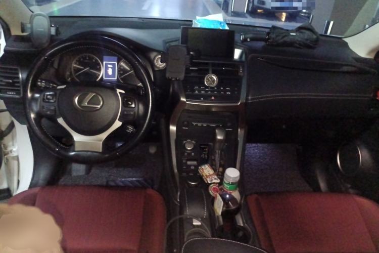 Used Lexus NX 2015 200 Front-Wheel Drive X-Trail SE Edition Center Console