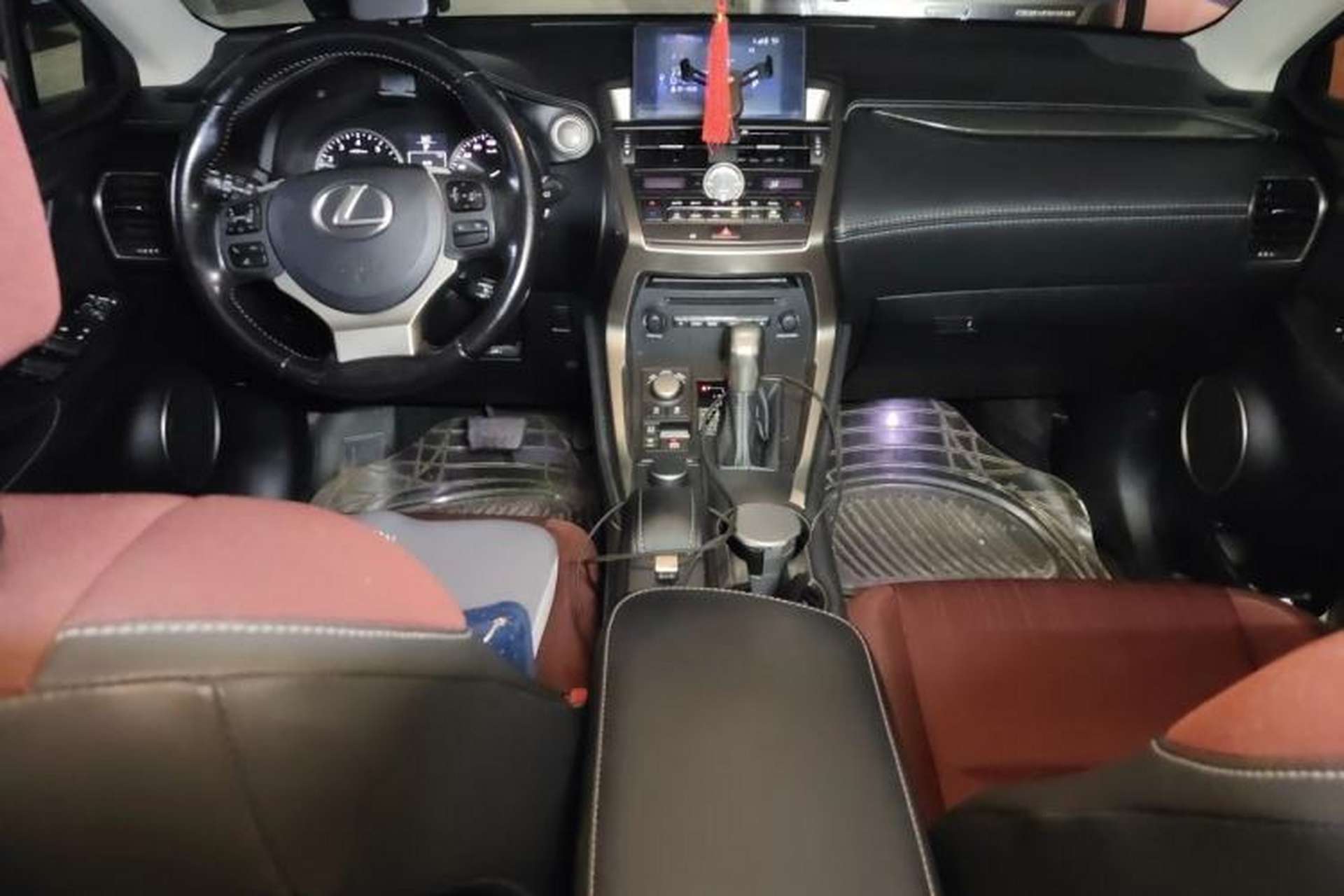 Used Lexus NX 2015 200 Front-Wheel Drive X-Trail SE Edition Center Console