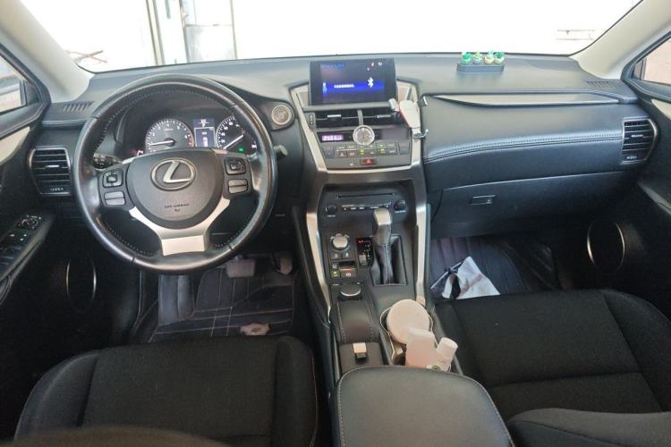 Used Lexus NX 2015 200 Front-Wheel Drive X-Trail SE Edition Center Console