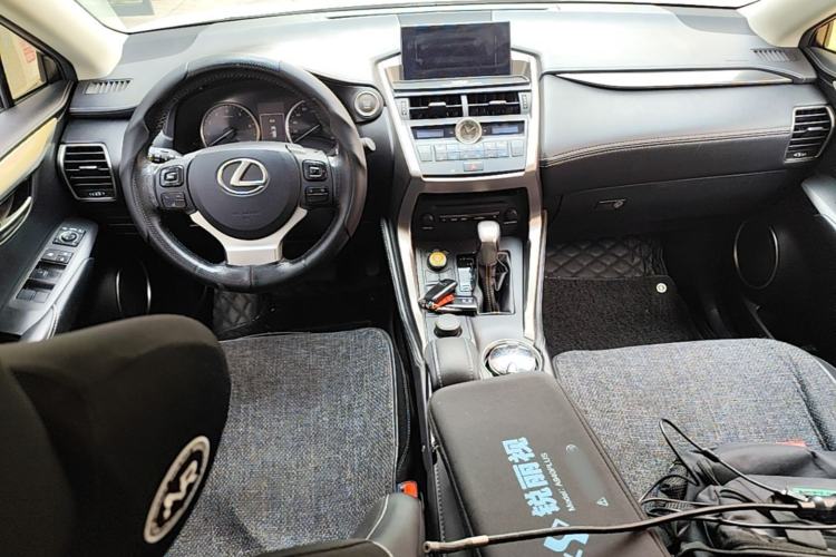 Used Lexus NX 2015 200 Front-Wheel Drive X-Trail SE Edition Center Console