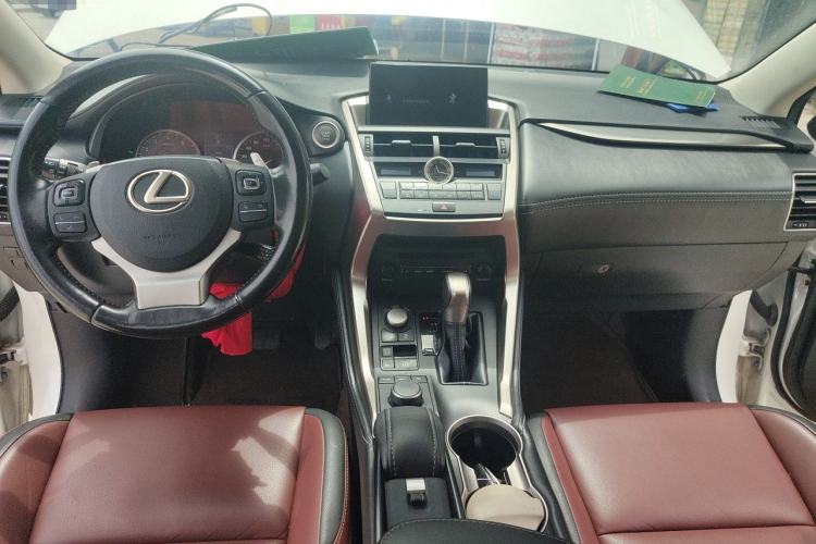 Used Lexus NX 2015 200T All-Wheel-Drive Fēngshàng Edition Center Console