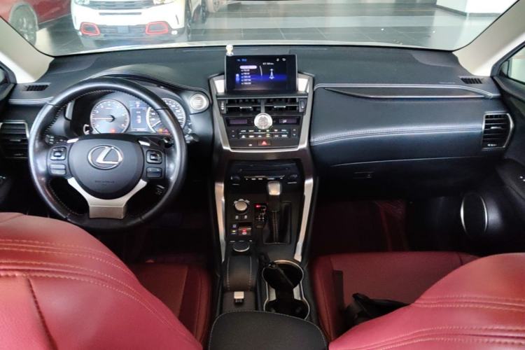 Used Lexus NX 2015 200 Front-Wheel Drive X-Trail SE Edition Center Console
