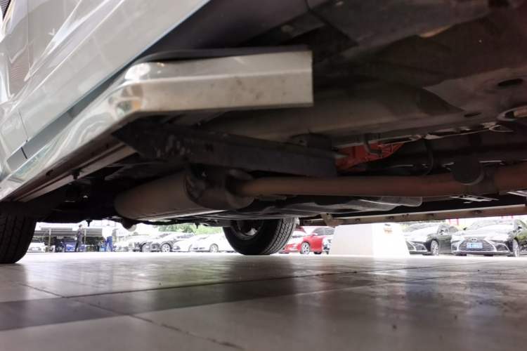 Used Lexus NX 2015 300h Front-Drive Fēngshàng Edition Chassis Front Right