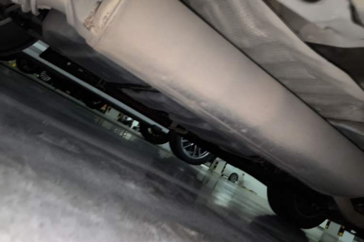 Used Lexus NX 2015 300h All-Wheel-Drive Fēngzhì Edition Chassis Rear Right
