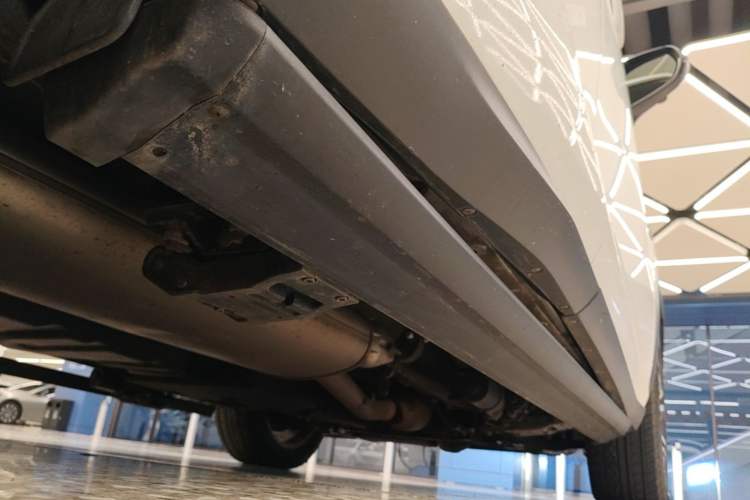 Used Lexus NX 2015 200t All-Wheel-Drive F SPORT Chassis Rear Right