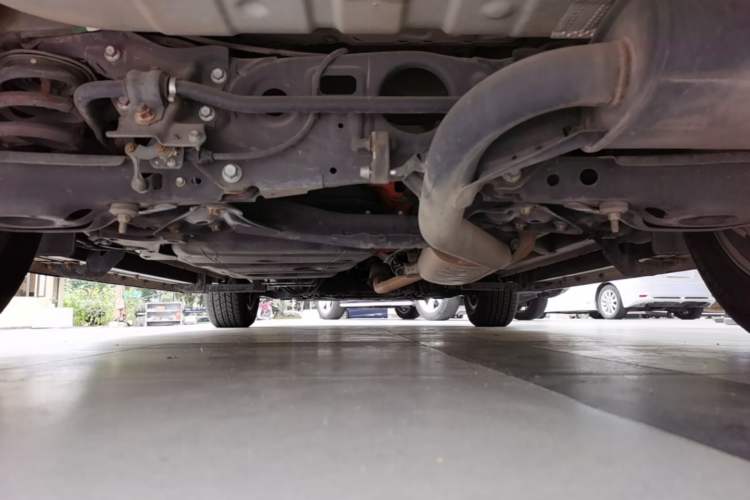 Used Lexus NX 2015 300h Front-Drive Fēngshàng Edition Chassis Rear