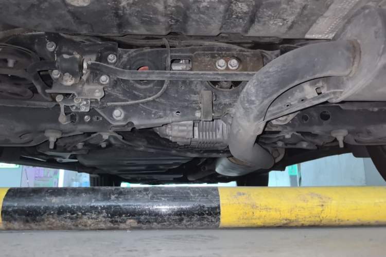 Used Lexus NX 2015 300h All-Wheel-Drive Fēngzhì Edition Chassis Rear