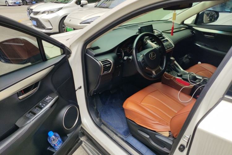 Used Lexus NX 2015 200 Front-Wheel Drive X-Trail SE Edition Driver Seat