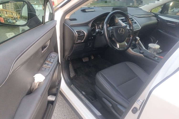 Used Lexus NX 2015 200 Front-Wheel Drive X-Trail SE Edition Driver Seat