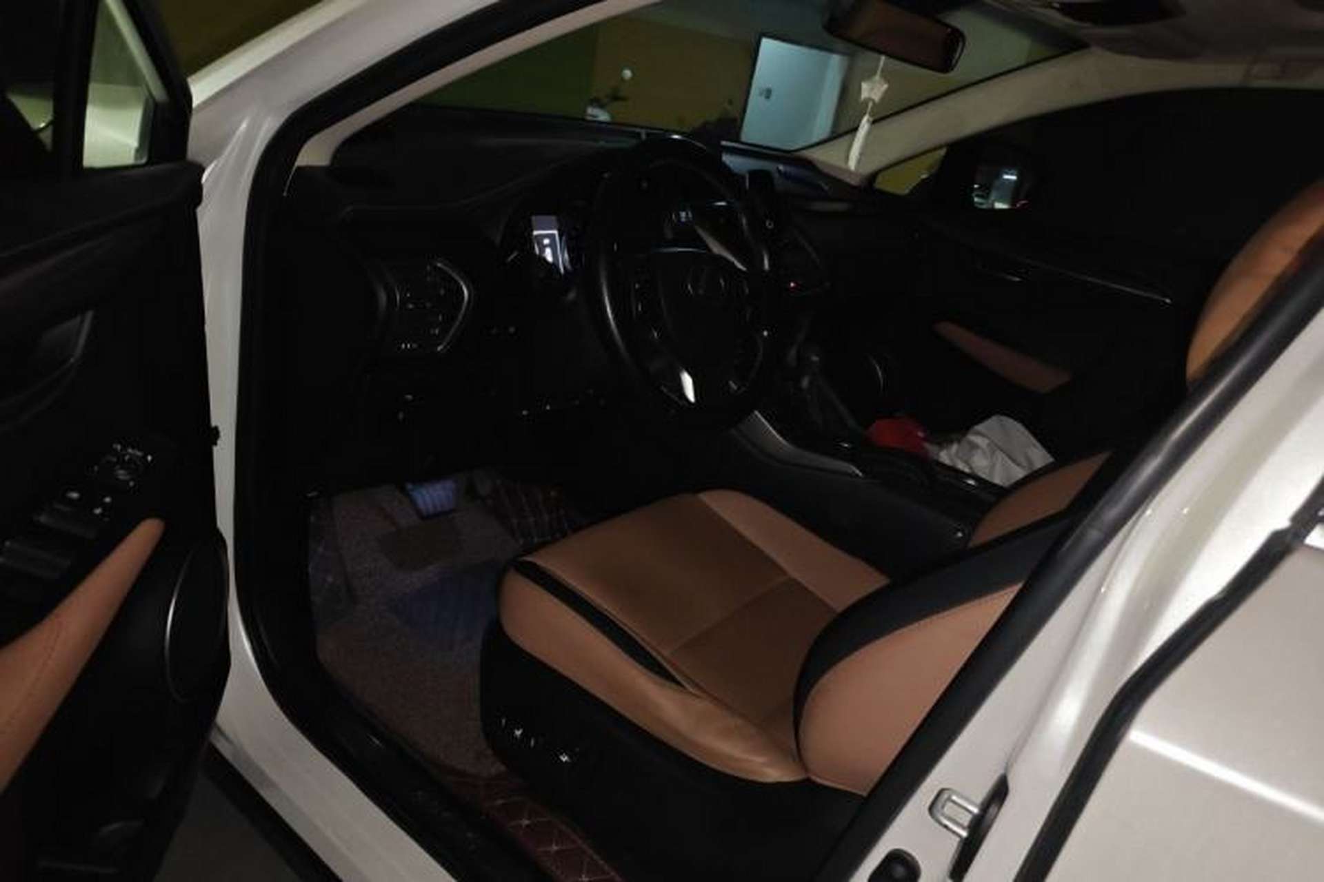 Used Lexus NX 2015 200T All-Wheel-Drive Fēngshàng Edition Driver Seat