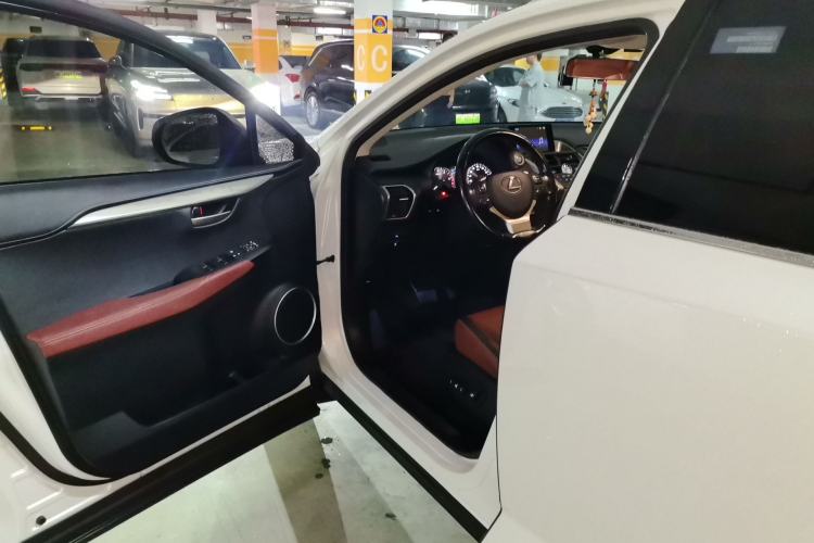 Used Lexus NX 2015 200T All-Wheel-Drive Fēngshàng Edition Driver Seat