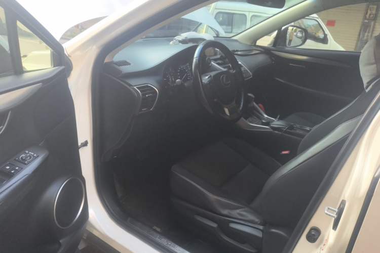 Used Lexus NX 2015 200 Front-Wheel Drive X-Trail SE Edition Driver Seat