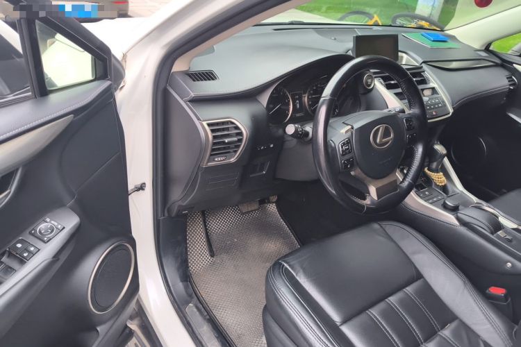 Used Lexus NX 2015 200 Front-Wheel Drive X-Trail SE Edition Driver Seat