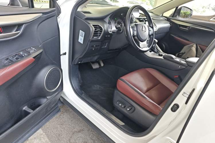 Used Lexus NX 2015 200T All-Wheel-Drive Fēngshàng Edition Driver Seat