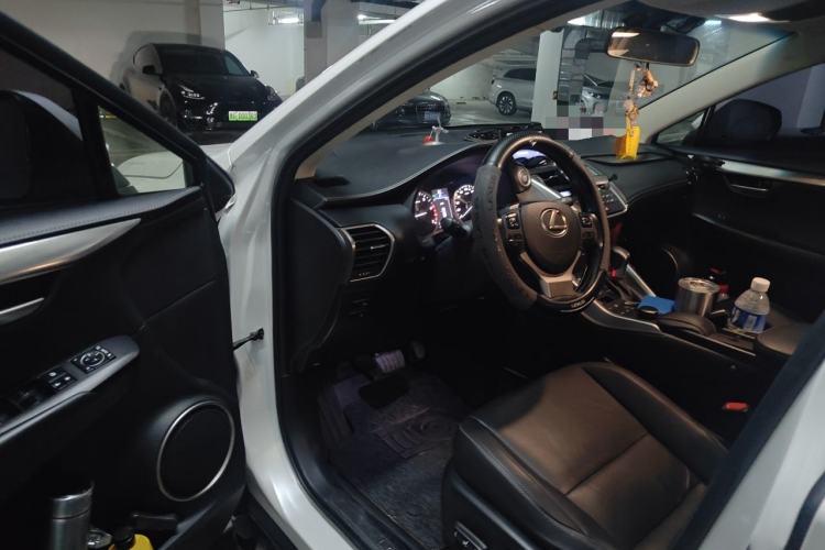 Used Lexus NX 2015 200T All-Wheel-Drive Fēngshàng Edition Driver Seat