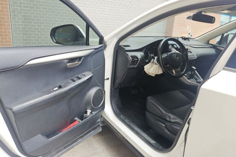 Used Lexus NX 2015 200 Front-Wheel Drive X-Trail SE Edition Driver Seat