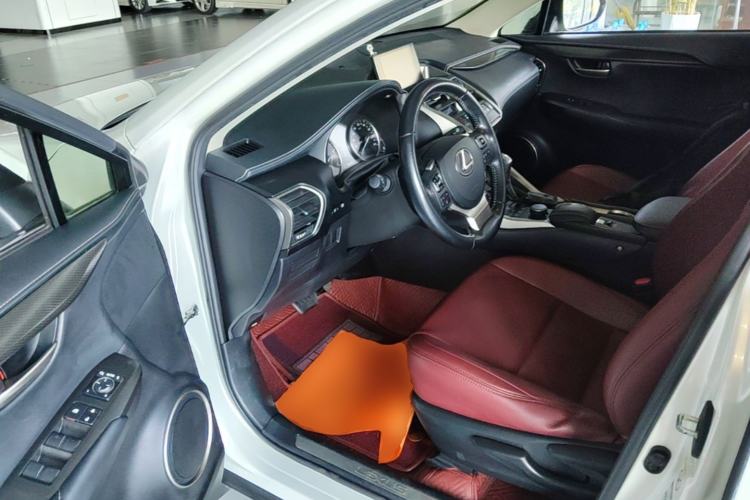 Used Lexus NX 2015 200 Front-Wheel Drive X-Trail SE Edition Driver Seat