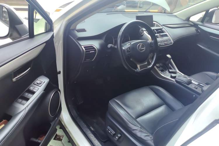 Used Lexus NX 2015 200 All-Wheel Drive Fēngshàng Edition Driver Seat