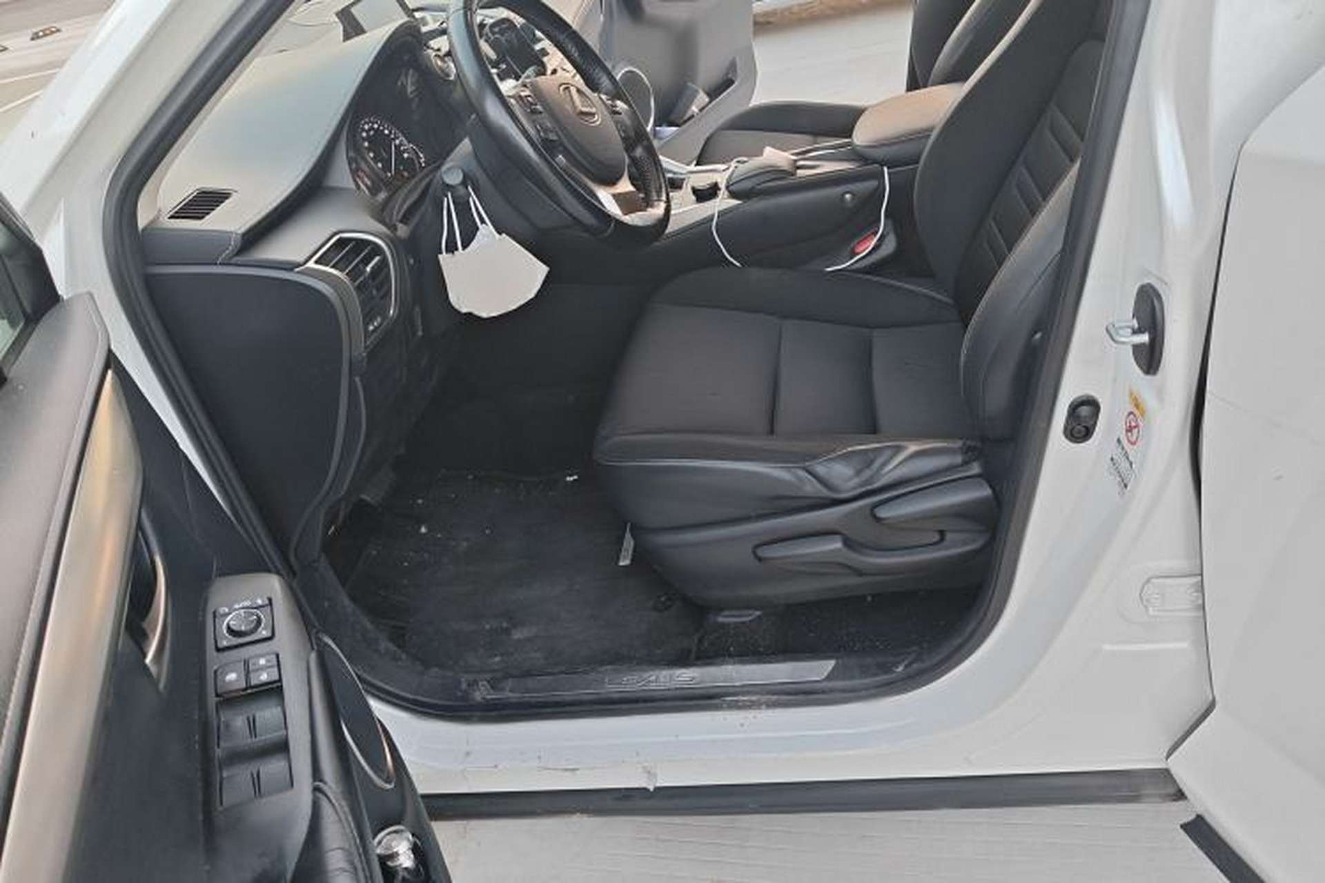 Used Lexus NX 2015 200 Front-Wheel Drive X-Trail SE Edition Driver Seat