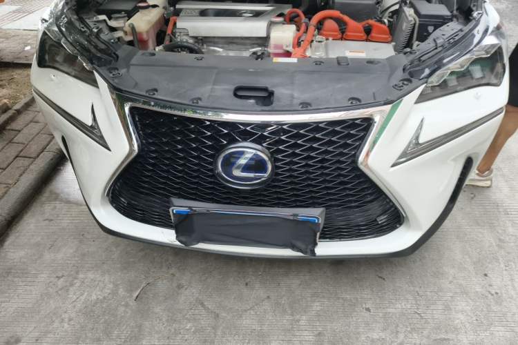 Used Lexus NX 2015 300h All-Wheel-Drive Fēngzhì Edition Engine Bay