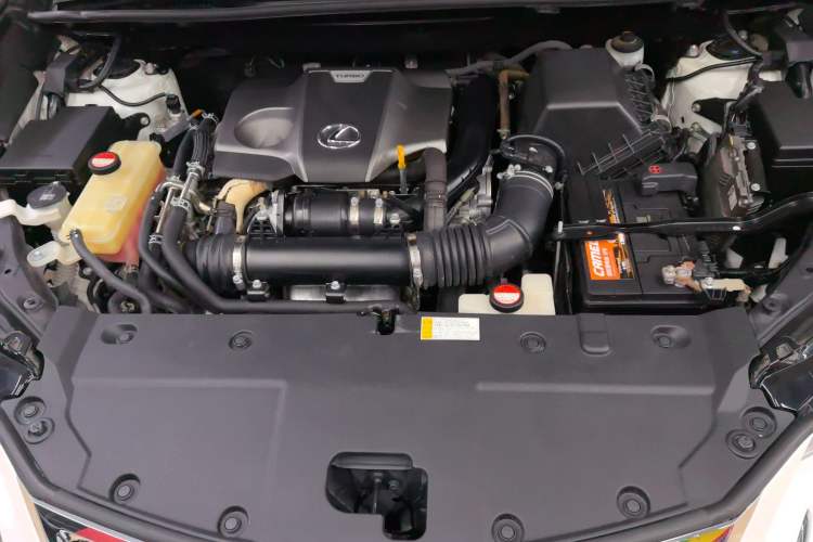 Used Lexus NX 2015 200T All-Wheel-Drive Fēngshàng Edition Engine Bay