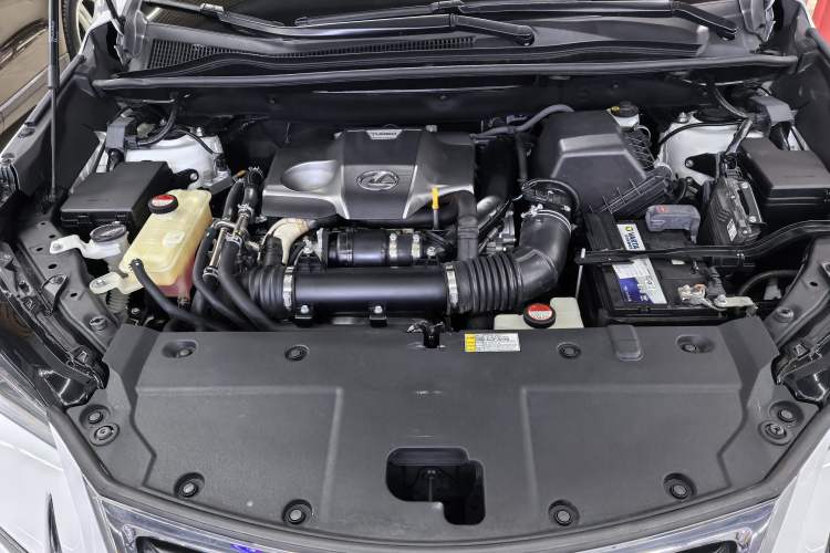 Used Lexus NX 2015 200T All-Wheel-Drive Fēngshàng Edition Engine Bay