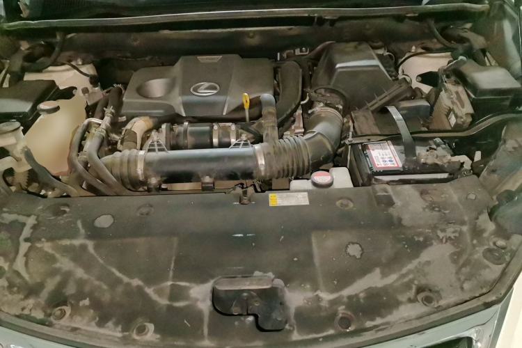 Used Lexus NX 2015 200T All-Wheel-Drive Fēngshàng Edition Engine Bay