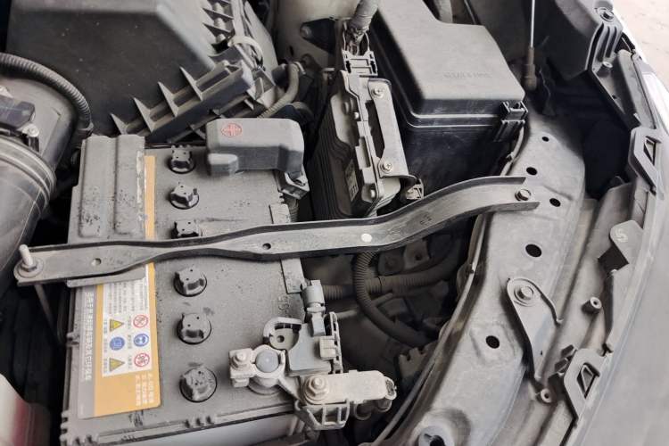 Used Lexus NX 2015 200T All-Wheel-Drive Fēngshàng Edition Engine Bay Left