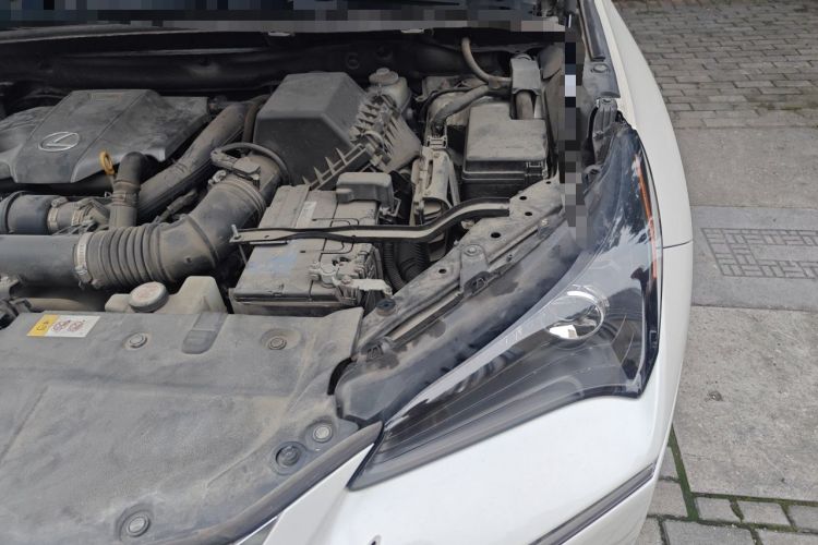 Used Lexus NX 2015 200T All-Wheel-Drive Fēngshàng Edition Engine Bay Left