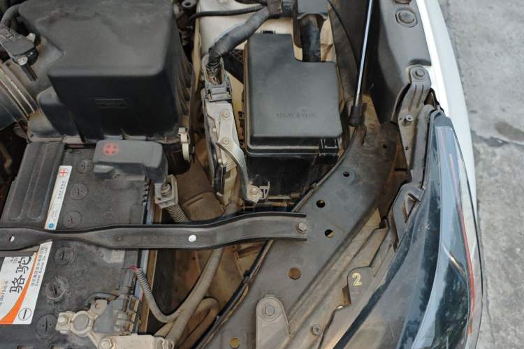 Used Lexus NX 2015 200 Front-Wheel Drive X-Trail SE Edition Engine Bay Left