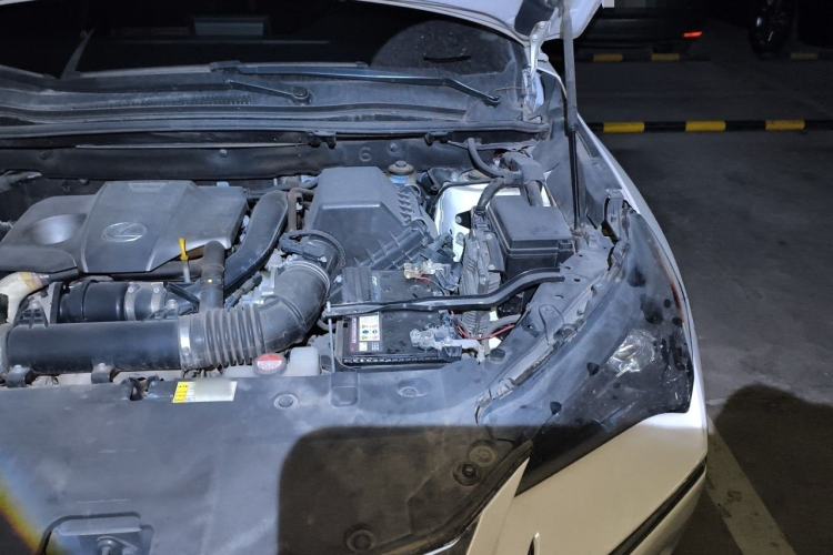 Used Lexus NX 2015 200T All-Wheel-Drive Fēngshàng Edition Engine Bay Left