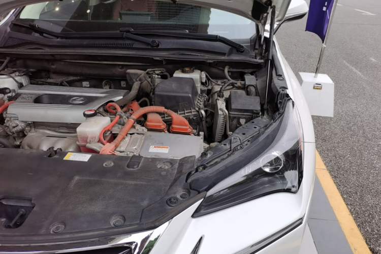 Used Lexus NX 2015 300h Front-Drive Fēngshàng Edition Engine Bay Left