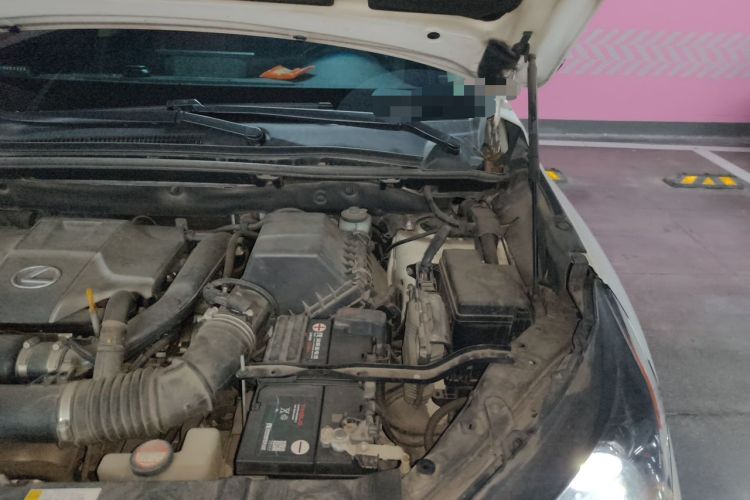 Used Lexus NX 2015 200T All-Wheel-Drive Fēngshàng Edition Engine Bay Left