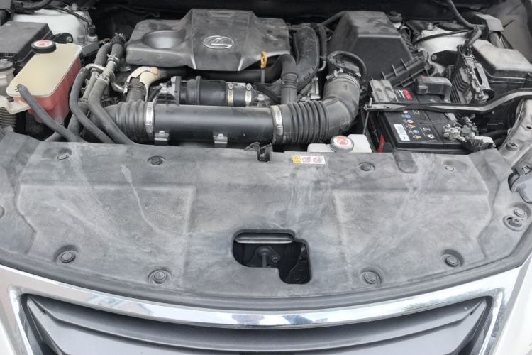 Used Lexus NX 2015 200T All-Wheel-Drive Fēngshàng Edition Engine Bay