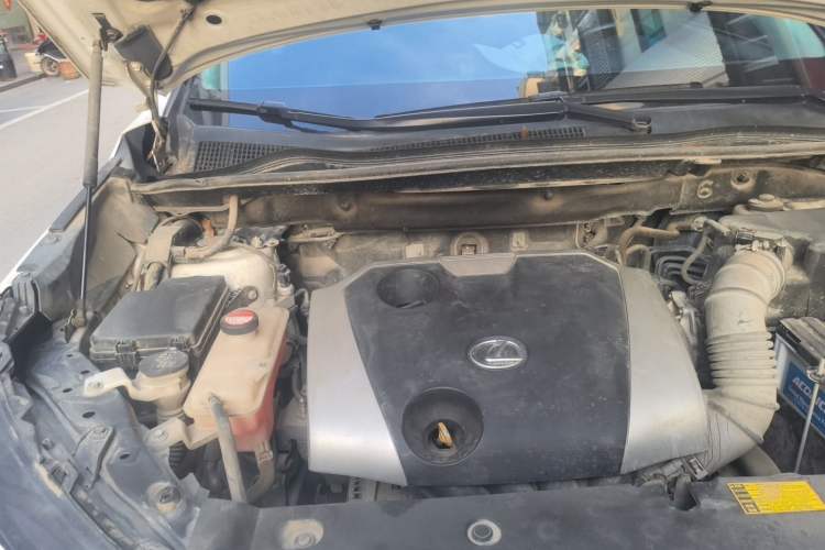 Used Lexus NX 2015 200 Front-Wheel Drive X-Trail SE Edition Engine Bay Right