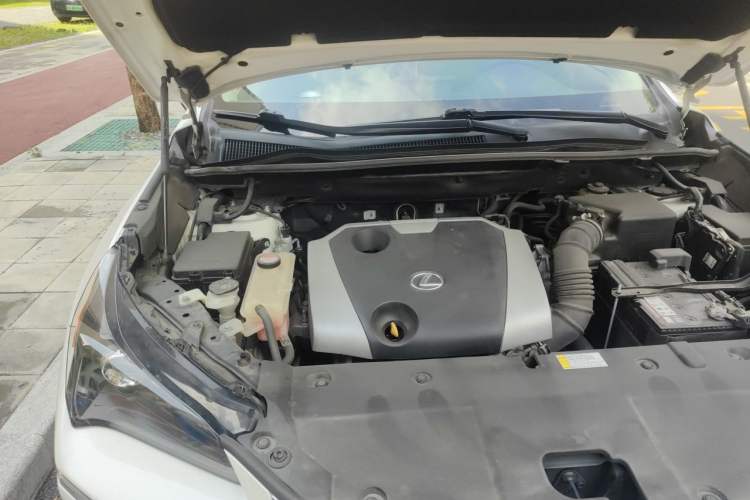 Used Lexus NX 2015 200 Front-Wheel Drive X-Trail SE Edition Engine Bay Right