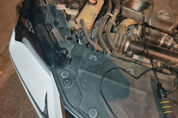 Used Lexus NX 2015 200T All-Wheel-Drive Fēngshàng Edition Engine Bay Right