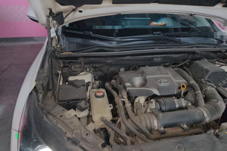 Used Lexus NX 2015 200T All-Wheel-Drive Fēngshàng Edition Engine Bay Right