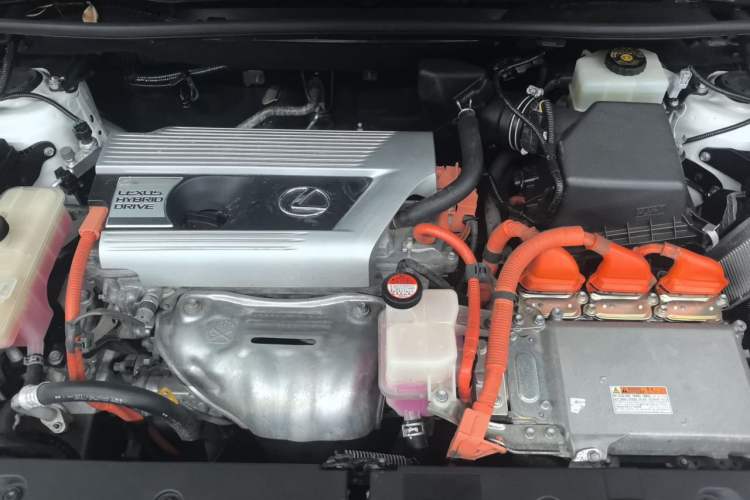 Used Lexus NX 2015 300h All-Wheel-Drive Fēngzhì Edition Engine Bay