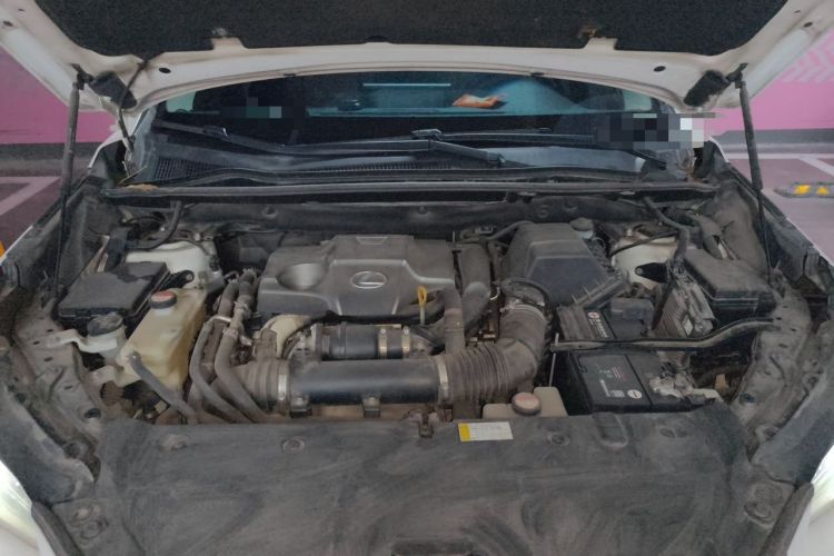 Used Lexus NX 2015 200T All-Wheel-Drive Fēngshàng Edition Engine Bay