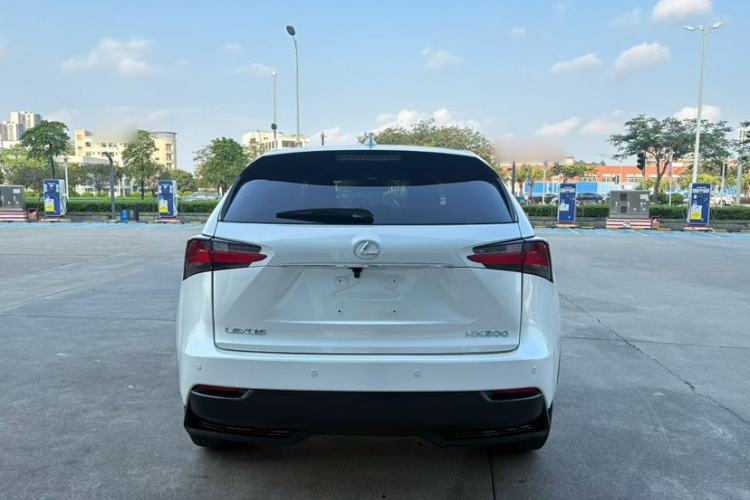 Used Lexus NX 2015 200 Front-Wheel Drive X-Trail SE Edition Exterior 2