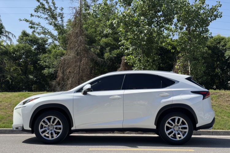 Used Lexus NX 2015 200T All-Wheel-Drive Fēngshàng Edition Exterior 3