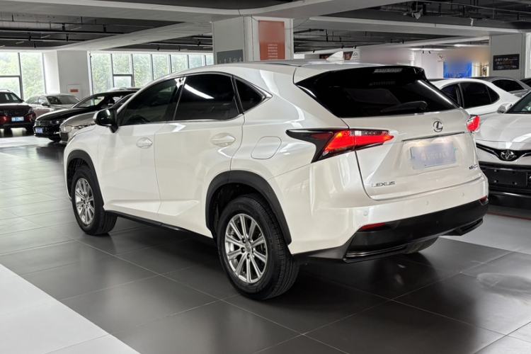 Used Lexus NX 2015 200 Front-Wheel Drive X-Trail SE Edition Exterior 3
