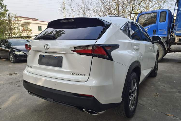 Used Lexus NX 2015 200T All-Wheel-Drive Fēngshàng Edition Exterior 3