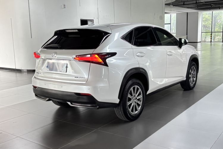 Used Lexus NX 2015 200 Front-Wheel Drive X-Trail SE Edition Exterior 5