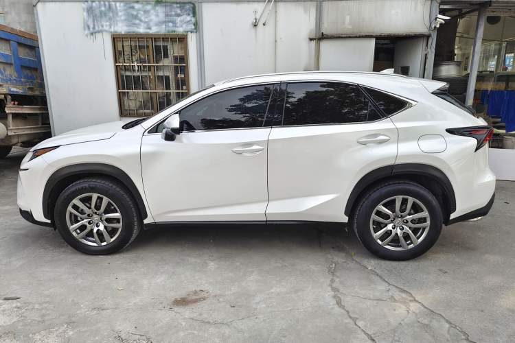 Used Lexus NX 2015 200T All-Wheel-Drive Fēngshàng Edition Exterior 5