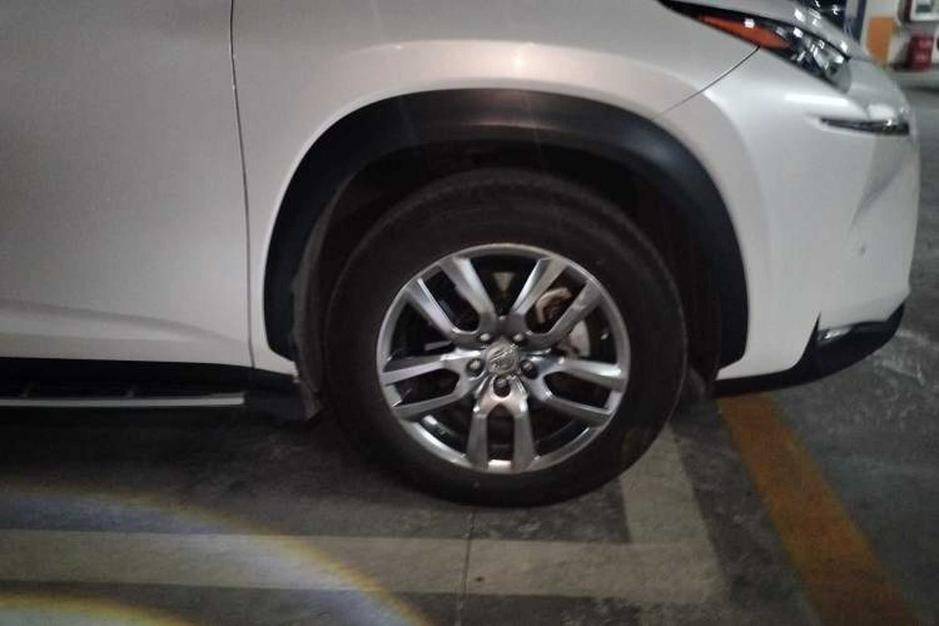 Used Lexus NX 2015 200T All-Wheel-Drive Fēngshàng Edition Exterior 7